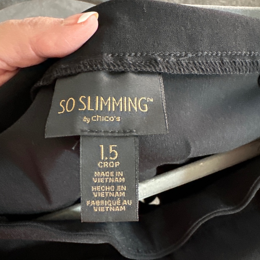 Chico’s So Slimming Pants